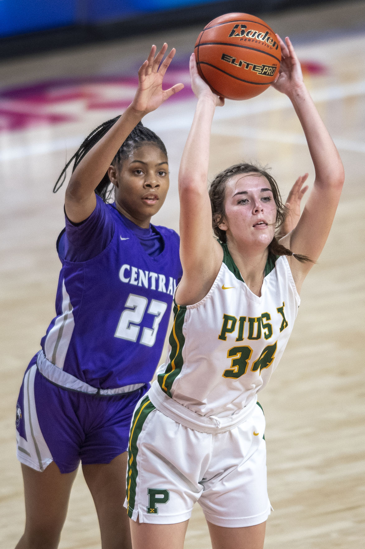 Lincoln Pius X vs. Omaha Central, 3.5